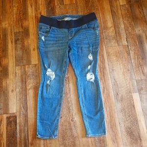 Old Navy Maternity Jeans